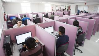 Más peruanos estudian y trabajan, pero no en la futura carrera que ejercerán