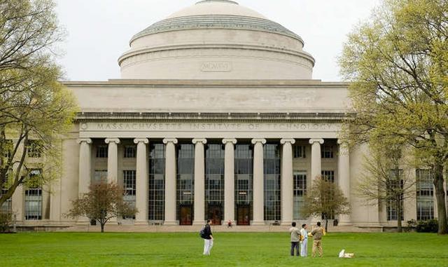 FOTO 5 | Instituto Tecnológico de Massachusetts  - Estados Unidos - Puesto 4