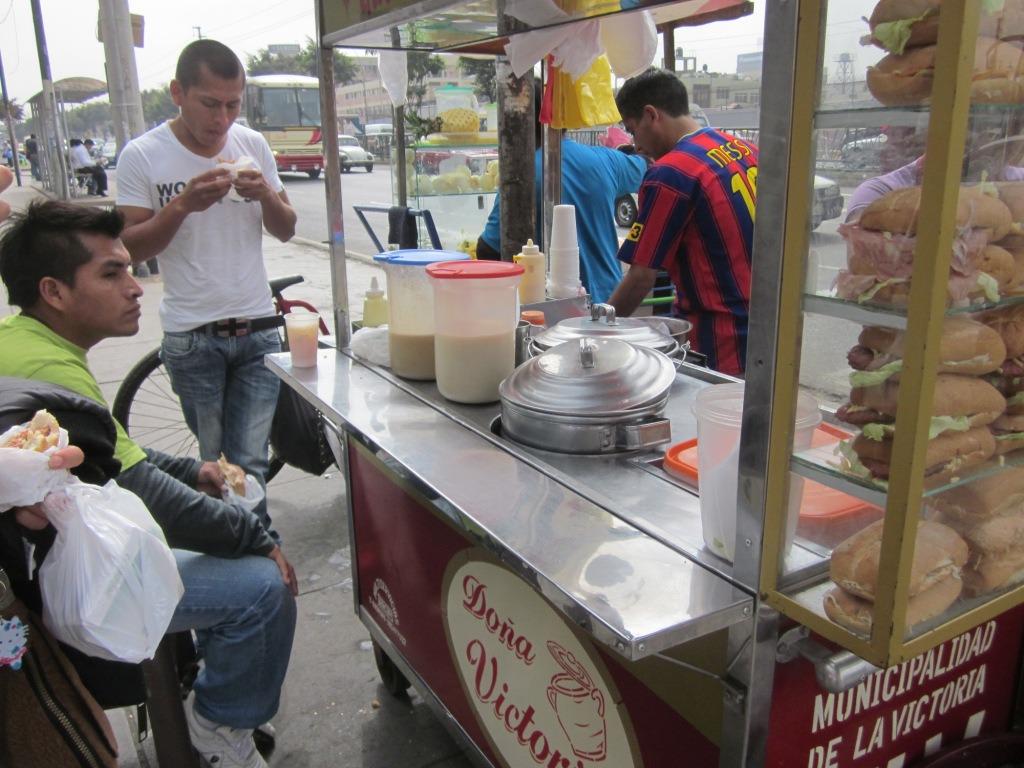 Los trabajadores informales de Lima serán ayudados a través de un subsidio de S/ 380, según confirmó la presidenta de Confiep. (Foto: GEC)