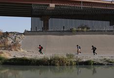 Migrantes insisten en cruzar a EE.UU. por el río Bravo pese a crecientes deportaciones