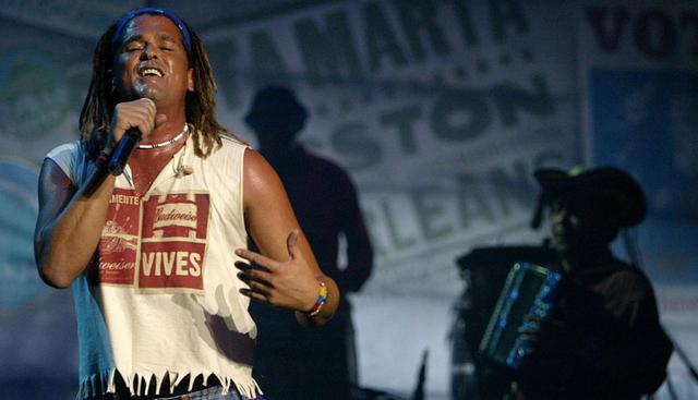 Uno de los temas más famosos que tiene Vives en su repertorio es ‘La Tierra del Olvido’. Este 2015, lo reeditó y subió un videoclip a Youtube. Este portal indicó que este corto logró más de 3 millones de vistas en solo tres días. (AFP)