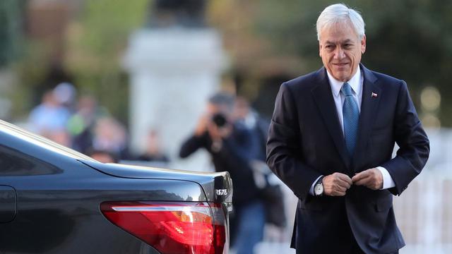 Cerca de la medianoche, el presidente Sebastián Piñera anunció "Estado de Emergencia" en Santiago. (Foto: EFE)