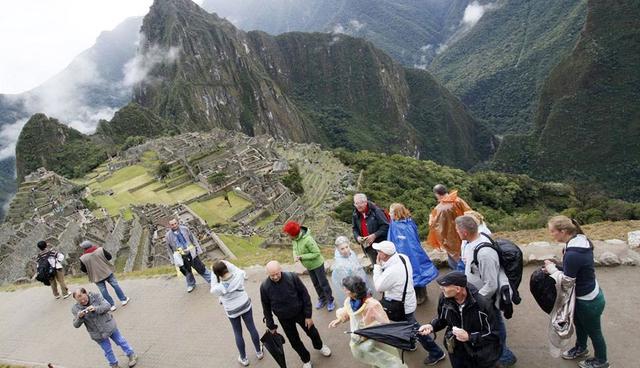 Foto 10 | Otros puntos de la agenda alterna: Turismo, formalización, lucha contra el narcotráfico y la corrupción. (Foto: tnews)