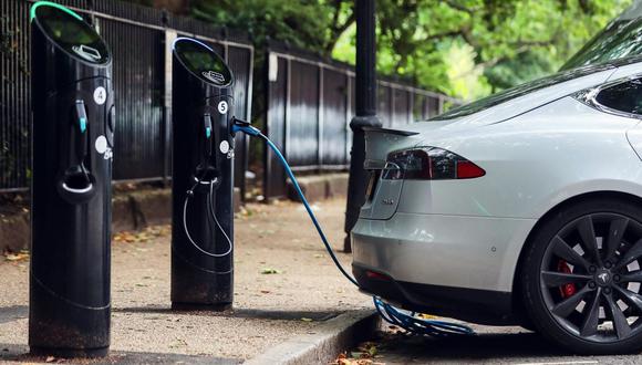 El ejecutivo indica que el crecimiento de los vehículos eléctricos tendrá un impacto significativo en la demanda de electricidad, por lo que esta demanda adicional creará desafíos en todo el sector de energía. (Foto: Istock)
