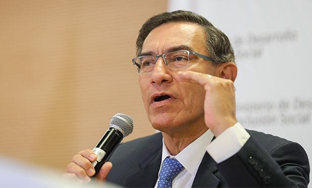 Martín Vizcarra indicó que su gobierno continuará realizando medidas en favor del empoderamiento de la mujer. (Foto: Presidencia Perú)