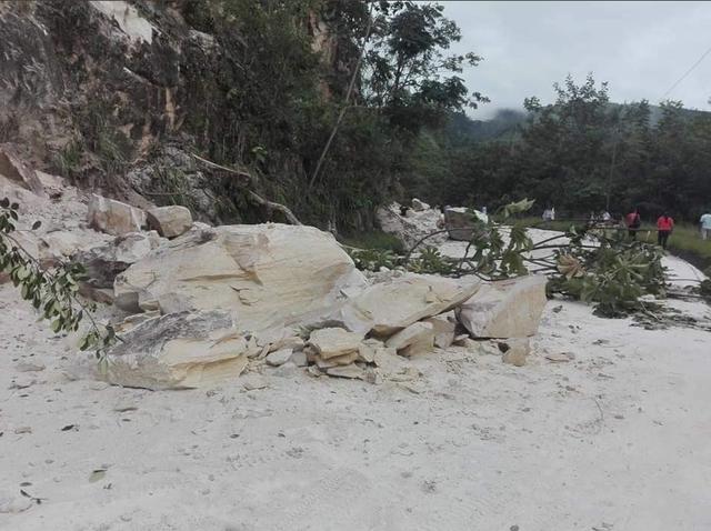 Daños en carretera Tarapoto - Moyobamba