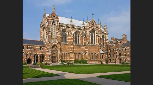La Universidad de Oxford en Reino Unido.