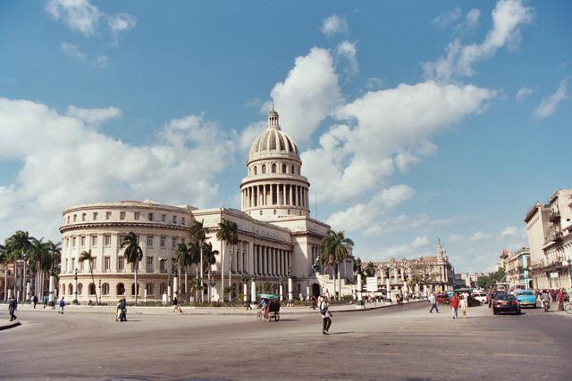 Cuba es un destino muy popular para los turistas extranjeros, principalmente por su música, los puros, el buen ron y las playas paradisíacas. (Foto: Bloomberg)