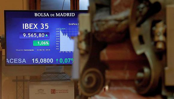 Bolsa de Madrid superó el nivel de los 9.900 puntos al subir un 0,39% este viernes. (Foto: EFE)