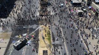 Protestas en Chile persisten; Piñera llama a enfrentar “enemigo poderoso”