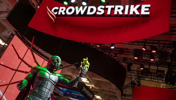 The Crowdstrike booth during the RSA Conference in San Francisco, California, US, on Wednesday, April 26, 2023. The RSA Conference brings together industry leaders in the world of cybersecurity at their annual event in San Francisco.