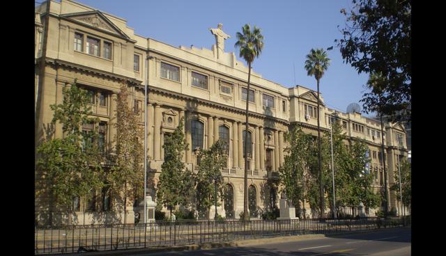 FOTO 3 | Pontificia Universidad Católica de Chile (UC). Posición en ranking global: 28. (Foto: DUNA)