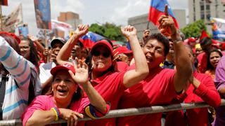 "¡Traidora!": marcha chavista la emprende contra fiscal venezolana