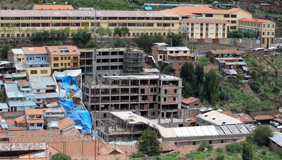 El documento también exige a la DDCC y la Municipalidad Provincial de Cusco (MPC) cubrir los gastos del derribo y de la restitución del bien patrimonial. (Foto: GEC)