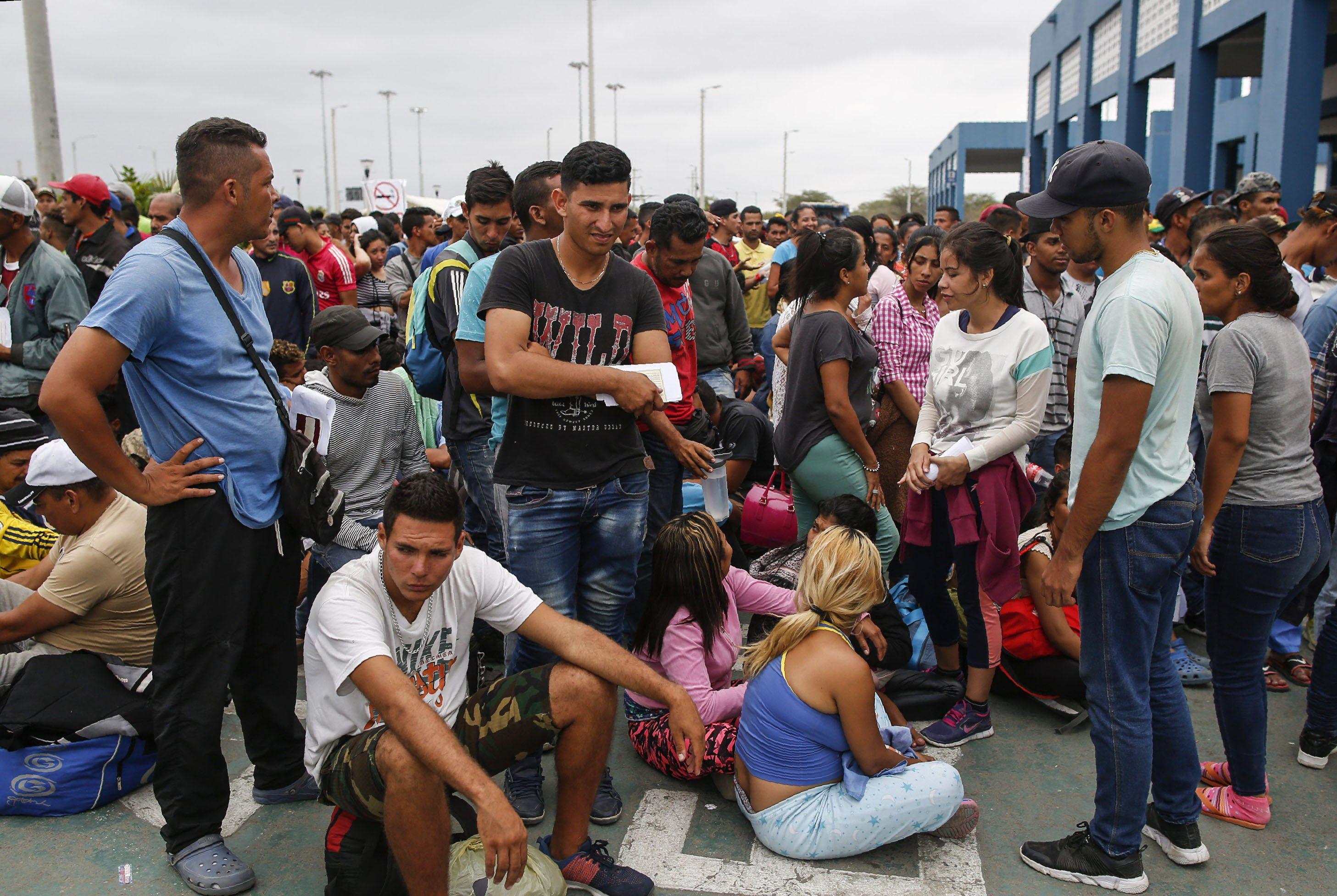 Más de 800 mil venezolanos han migrado al Perú. (AFP / Juan Vita).
