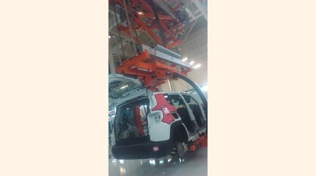 Visite la planta que Fiat Chrysler inauguró en Brasil para fabricar sus modernos Jeep