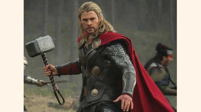 Thor 3: Ragnarok. La última vez que vimos a Thor, una ciudad estaba cayendo por los cielos en el lejano Sokovia. De vuelta en su propio mundo, qué le deparará al dios del rayo
