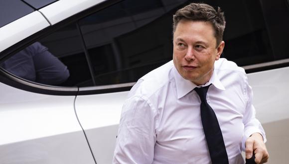 Musk, que ha contribuido a cambiar el sector del automóvil tradicional hacia un futuro totalmente eléctrico convirtiéndose en el hombre más rico del mundo en el proceso, tuvo palabras contundentes para las empresas que no exigían que el personal estuviera en la oficina a tiempo completo.