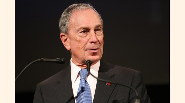 Michael Bloomberg. El exalcalde de Nueva York tiene una fortuna de unos US$ 34,800 millones. Cuando era estudiante en la Universidad Johns Hopkins trabajó como empleado en el estacionamiento para ayudar a pagar su crédito de estudios. (Foto: Getty)