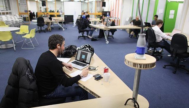 FOTO 5 | 5. Has registrado una facturación consistente.
En el universo ‘startup’ suele decirse que el número mágico que actúa como barrera es el millón en beneficios. En ese momento los 5, o incluso 50 millones, dejan de ser una fantasía a convertirse en un futuro probable.