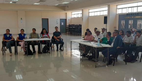 Buenaventura y la comunidad de Oyón tuvieron una reunión. Foto: Defensoría del Pueblo