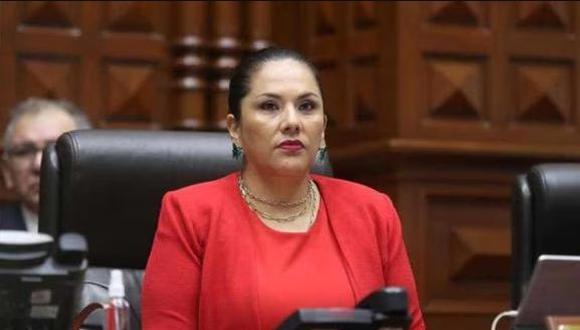 Digna Calle anunció que no acudirá al Pleno del Congreso y que seguirá trabajando de forma virtual, pese a que ya se encuentra en el Perú. Foto: GEC