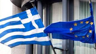 Grecia necesita "mucho menos" dinero que el acordado en tercer rescate