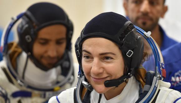 Muchas mujeres astronautas han participado en caminatas espaciales afuera de la ISS, pero siempre con un hombre. (Foto: AFP)