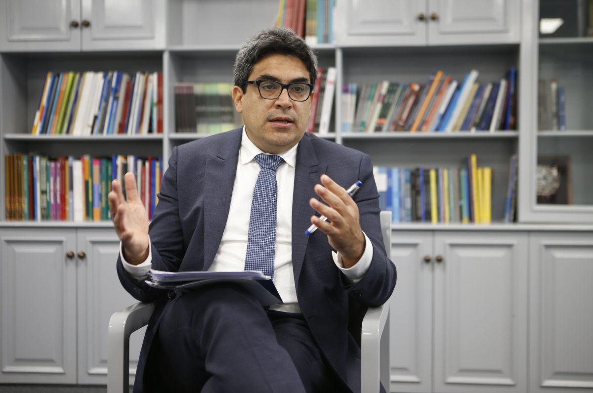 Ministro Martín Benavides afirmó que la educación no puede parar pese al brote del coronavirus (COVID-19). (Foto: GEC)