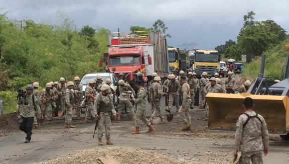 Personal del Ejército inició la liberación total de la carretera Interoceánica en Madre de Dios. (Foto: Ministerio de Defensa)