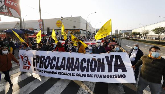 A raíz de las manifestaciones, el Metropolitano y el Corredor Morado tuvieron que cambiar su recorrido. Foto: Eduardo Cavero/@photo.gec