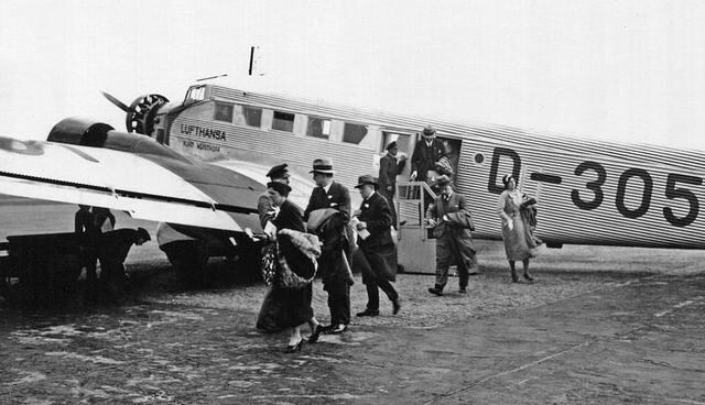 FOTO 4 |  la empresa alemana Lufthansa voló muchos JU52s, que estaban en uso desde la década de 1930 hasta la de 1980. (Foto: The History Press)