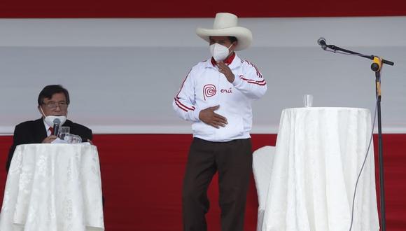 Pedro Castillo participó en un debate con Keiko Fujimori en Chota. (Foto: Hugo Pérez / @photo.gec)