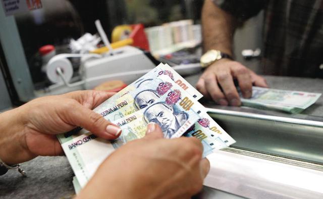 5. Bonificación. los trabajadores recibirán además de la remuneración que les corresponda, de acuerdo a su caso, una bonificación del 9% de la misma si es que están inscritos en Essalud. (Foto: GEC)