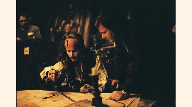 Piratas del Caribe: El cofre del hombre muerto: En el 2006 fue estrenada esta película de la serie protagonizada por Johnny Depp. Su costo ajustado a la inflación es de US$ 263.7 millones y su presupuesto original de US$ 225 millones. La recaudación mundi