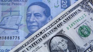 Mexicanos aprovechan su “súper peso” para viajar a Las Vegas y Orlando 