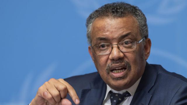 El secretario general de la OMS, Tedros Adhanom Ghebreyesu, tuiteó que "la mayoría de los más de 6.000 casos del nuevo #coronavirus se encuentran en China -solamente el 1%". (EFE)