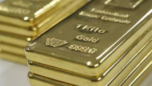 Hoy el oro al contado declinaba un 0.11%. (Foto: Reuters)