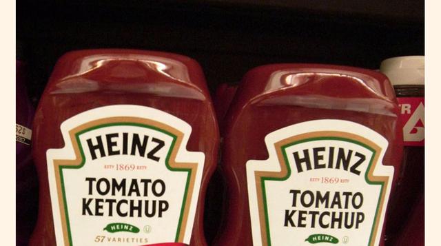 Brasil prohibió en 2013 la comercialización de un lote de ketchup de H.J. Heinz, que fue producido en México, porque detectó fragmentos de pelo de roedores en el producto. (Foto: Bloomberg)