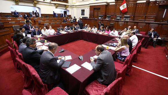 La Comisión Permanente procedió a debatir la decisión que tomó la Subcomisión de Acusaciones Constitucionales sobre Pedro Chávarry. (Foto: Andina)