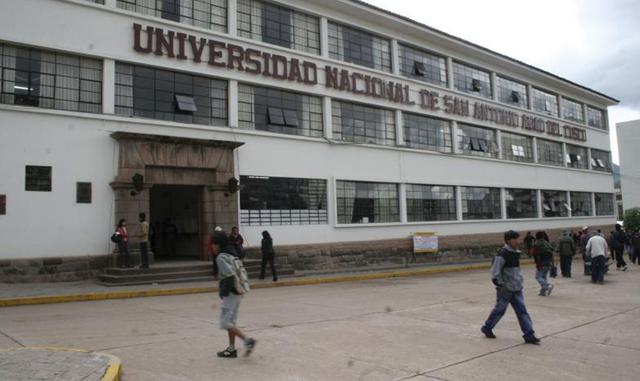 Puesto 10. Los egresados en la Universidad Nacional de San Antonio Abad del Cusco perciben un sueldo de S/ 2,202.