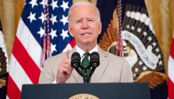 El acuerdo “representa una inversión histórica”, tuiteó Joe Biden ayer sábado. (SAUL LOEB / AFP).