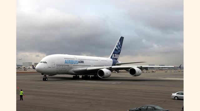 Al igual que los nadadores de los Juegos Olímpicos, que les permiten reducir la resistencia del agua.