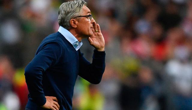 FOTO 18 | Stanislav Cherchésov es el ruso encargado de dirigir a los anfitriones en el grupo A del Mundial. (Foto: AFP)