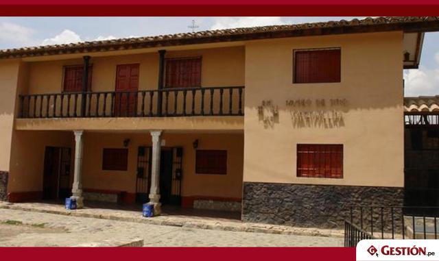 Museo de Sitio de Wariwillka Está ubicado en Junin, en la Plaza Arqueológica del Centro Poblado de Huari y cuenta con un horario de atención de Martes a Domingo de 09:00 a.m. a 5:30