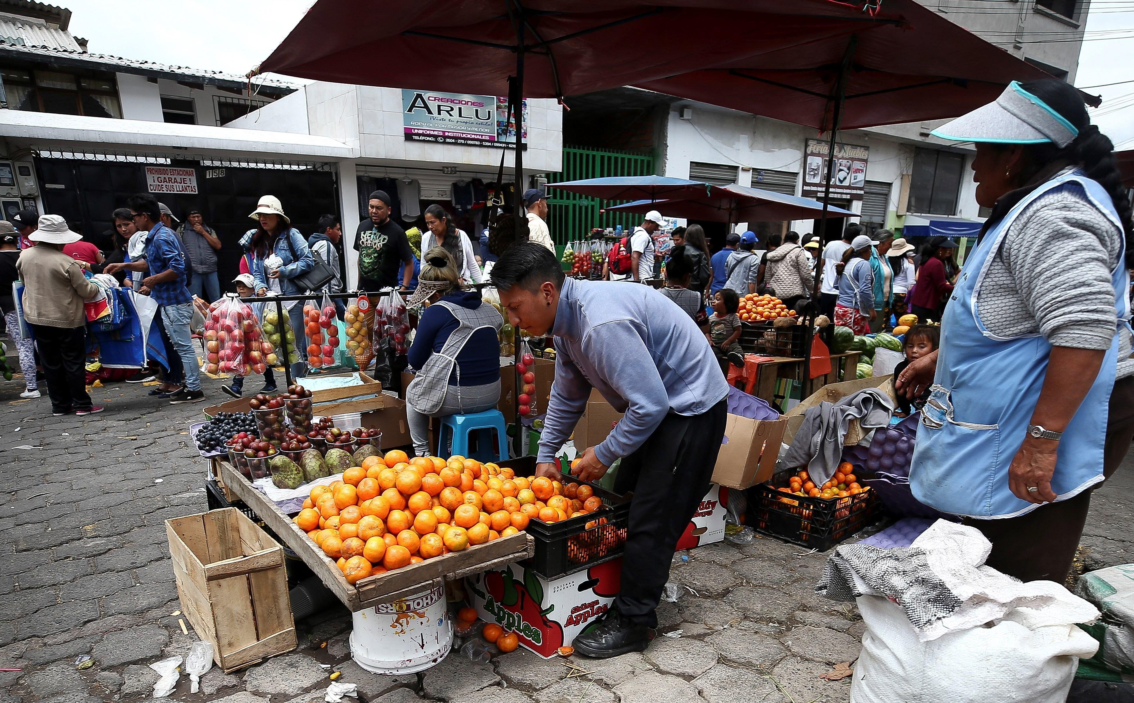 La misteriosa destipificación del delito de acaparamiento (y algunas observaciones a la propuesta para reintroducirlo). (EFE/ José Jácome).