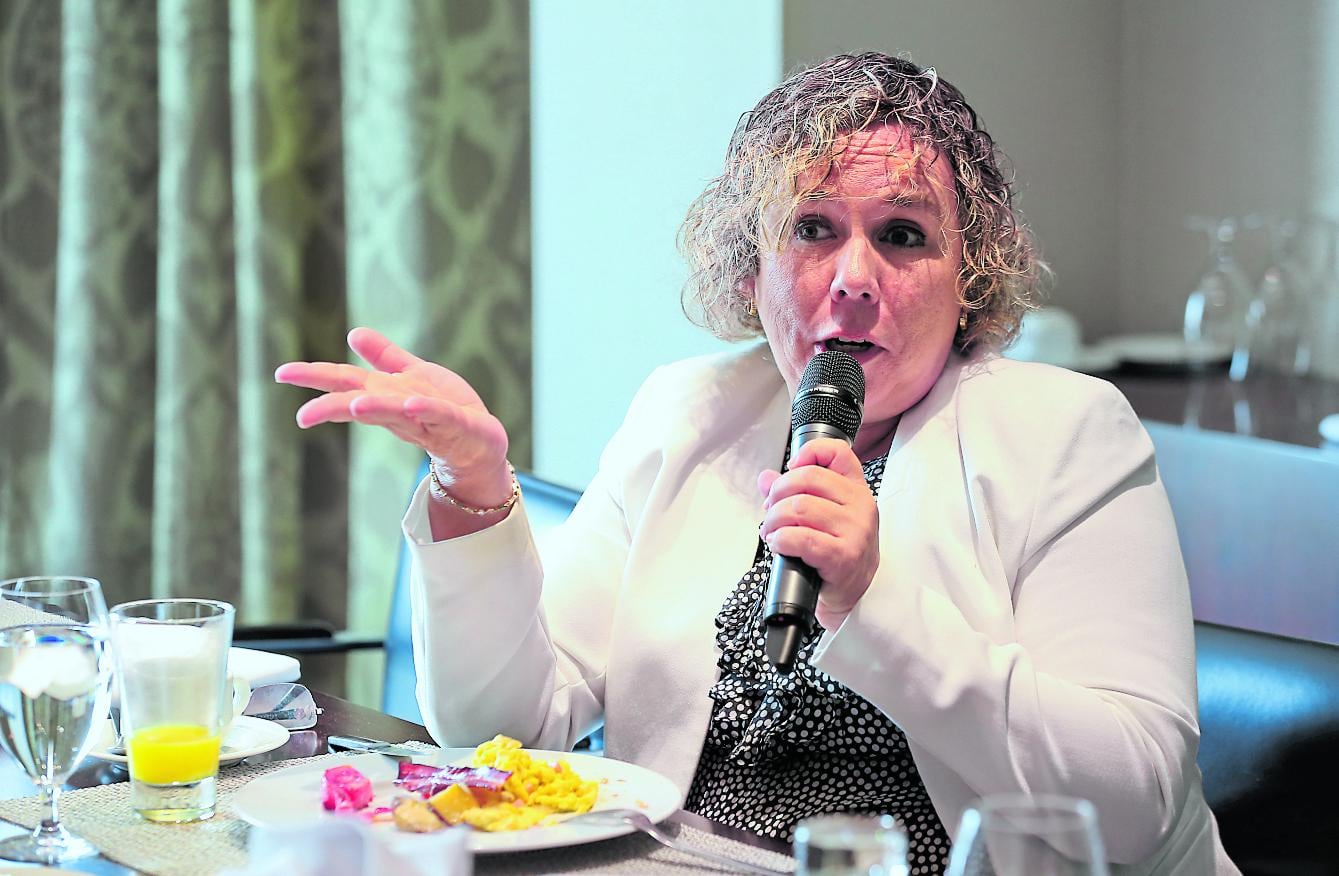 LIMA, 15 DE ENERO DEL 2020
FOTOS DURANTE LA MESA REDONDA SOBRE "FONDOS DE INVERSION  FIBRAS" ORGANIZADO POR EL DIARIO GESTION Y LA EMPRESA EY.