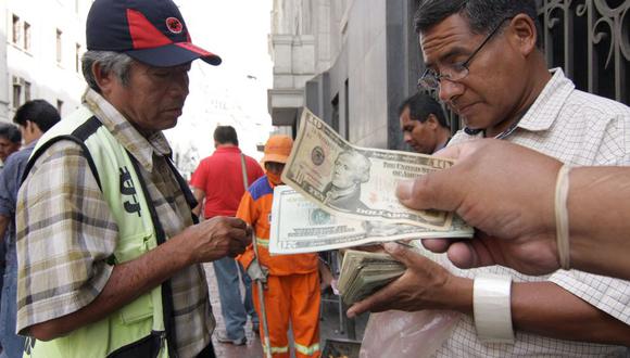 Este es el precio de la moneda estadounidense en Perú. (Foto: GEC)