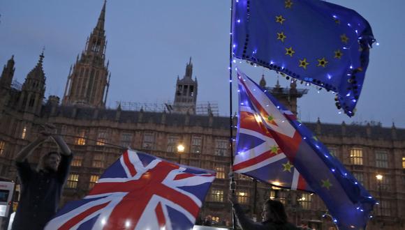 ¿Renunciará Theresa May por el Brexit? (Foto: AP)
