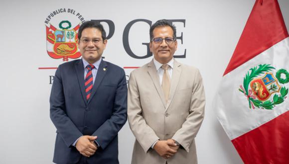 El procurador general del Estado, Javier Pacheco, y el  procurador contra el Crimen Organizado, Moisés Vega de la Cruz. Foto: Agencia Andina